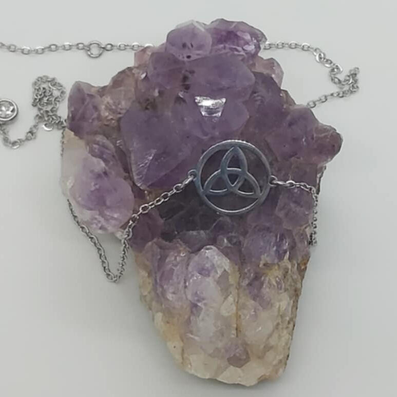 Necklace - triquetra
